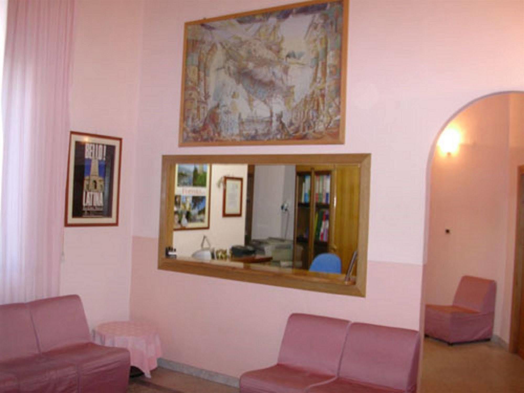 Albergo Bellavista Latina Kültér fotó