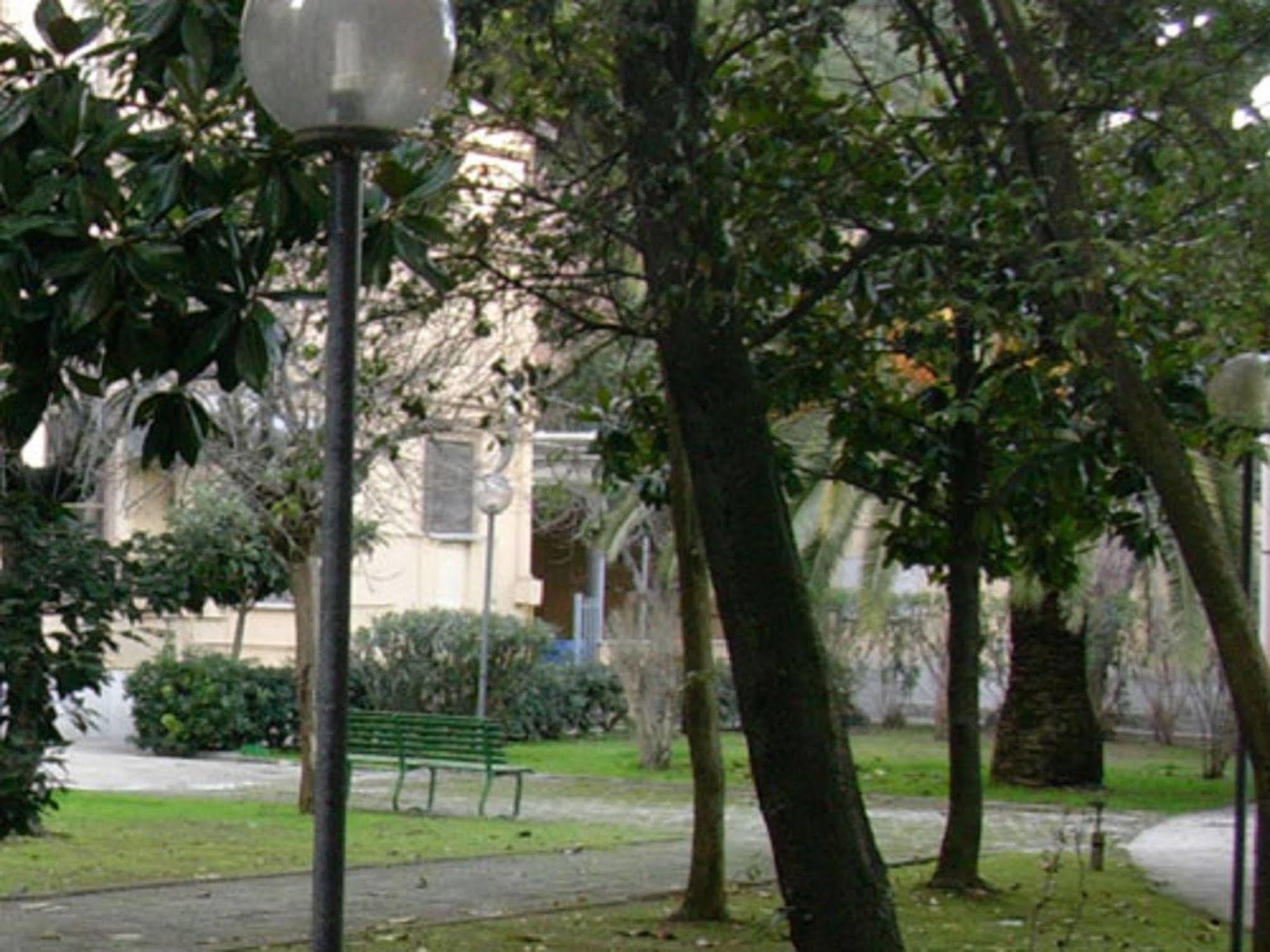 Albergo Bellavista Latina Kültér fotó